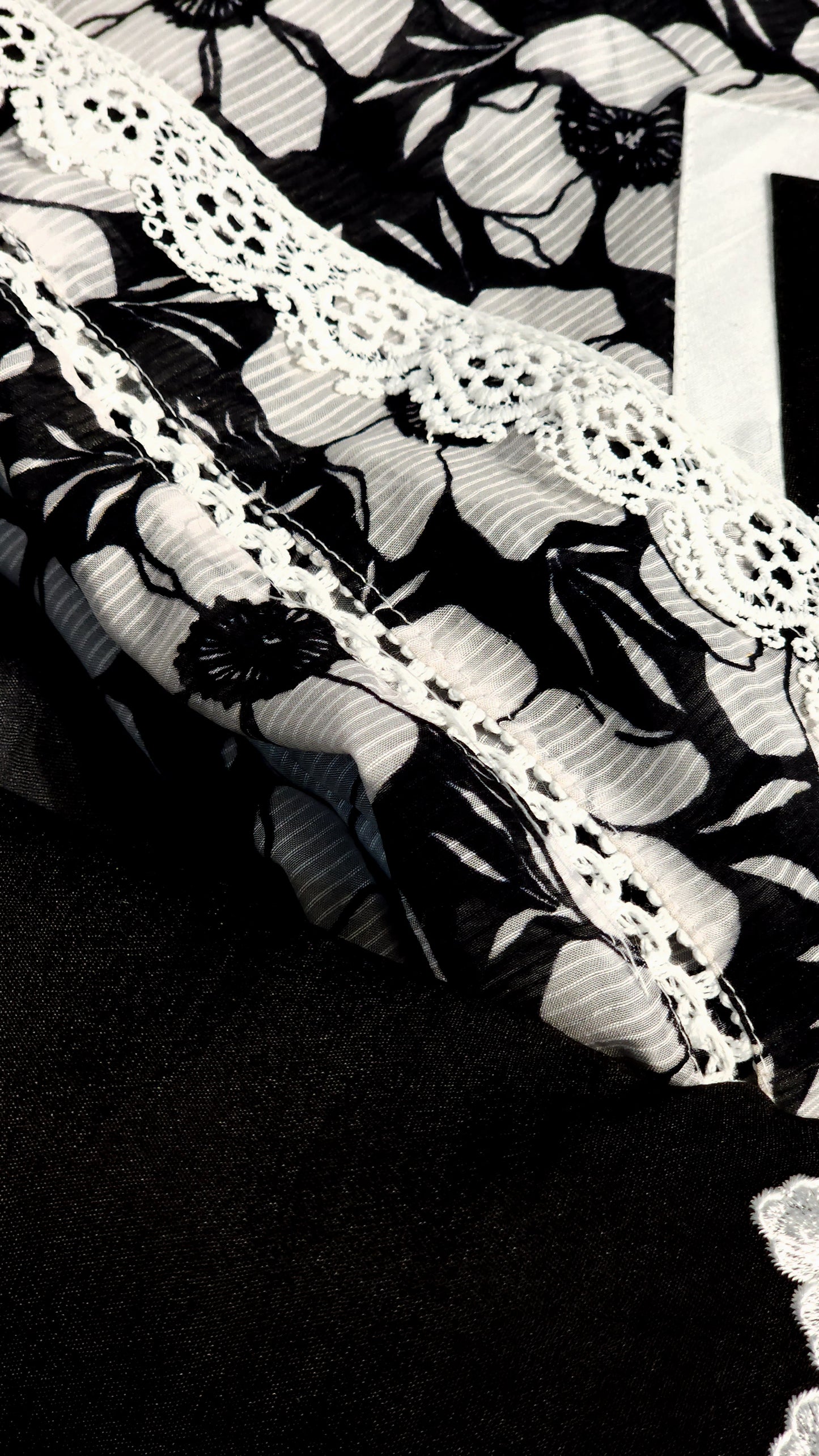 Versatile Black & White Printed Muslin Suit