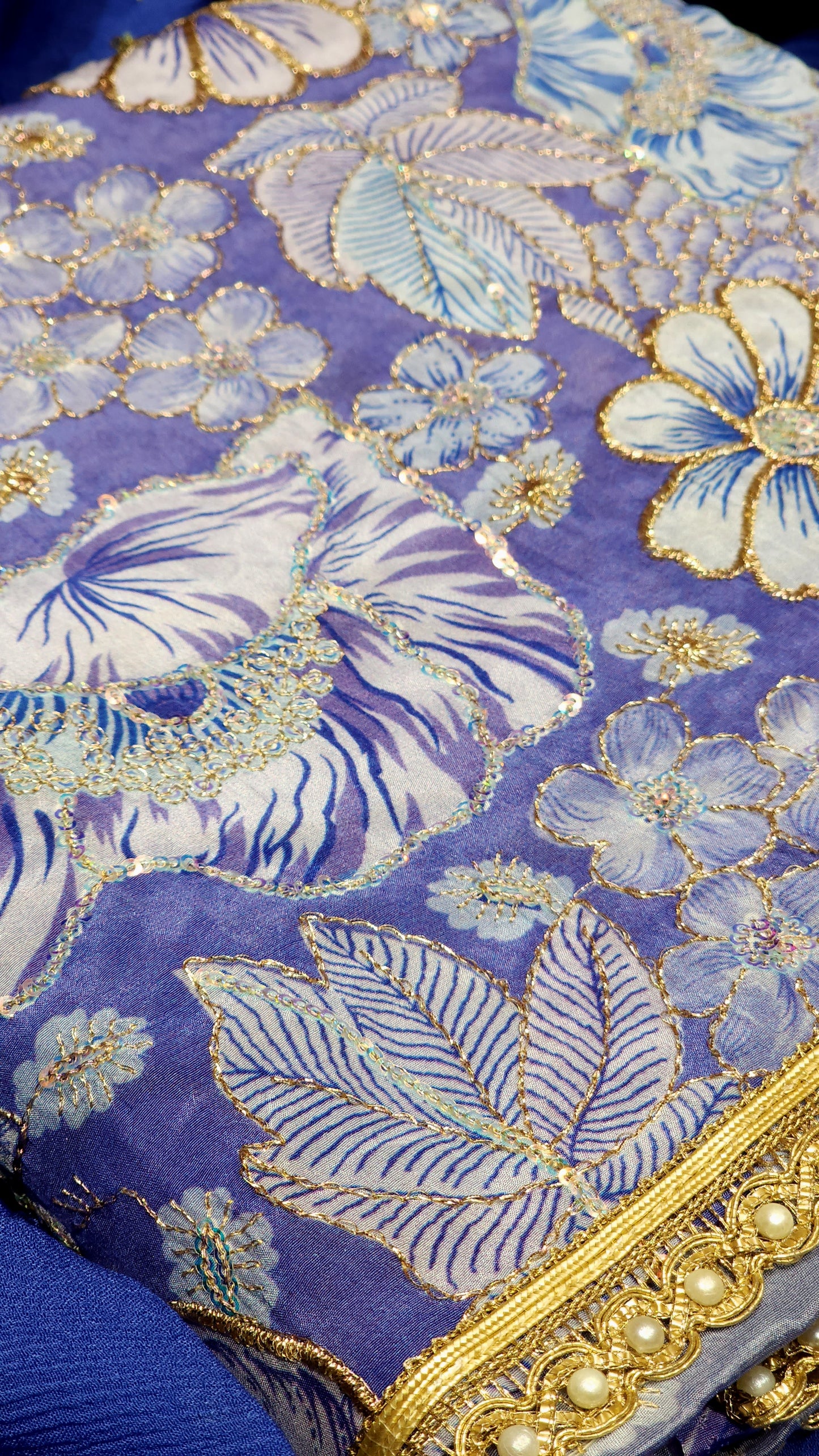 Material Suits Floral Printed On Pure Crepe