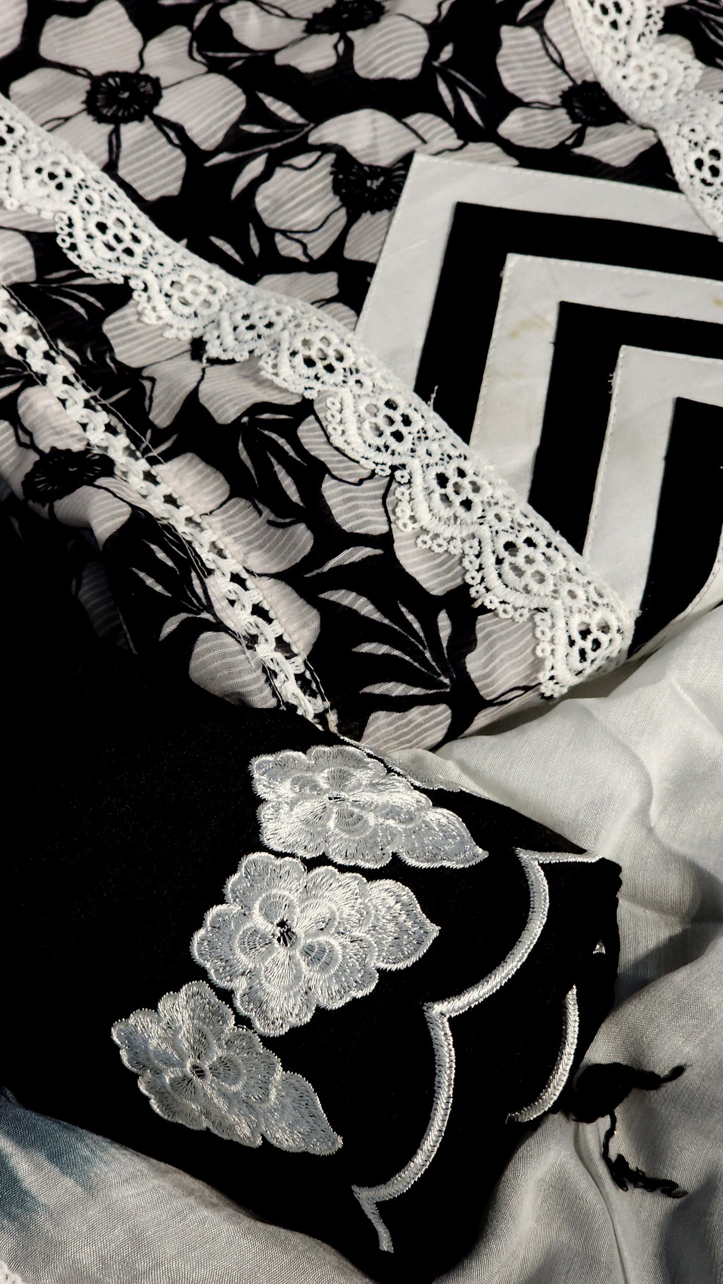 Versatile Black & White Printed Muslin Suit